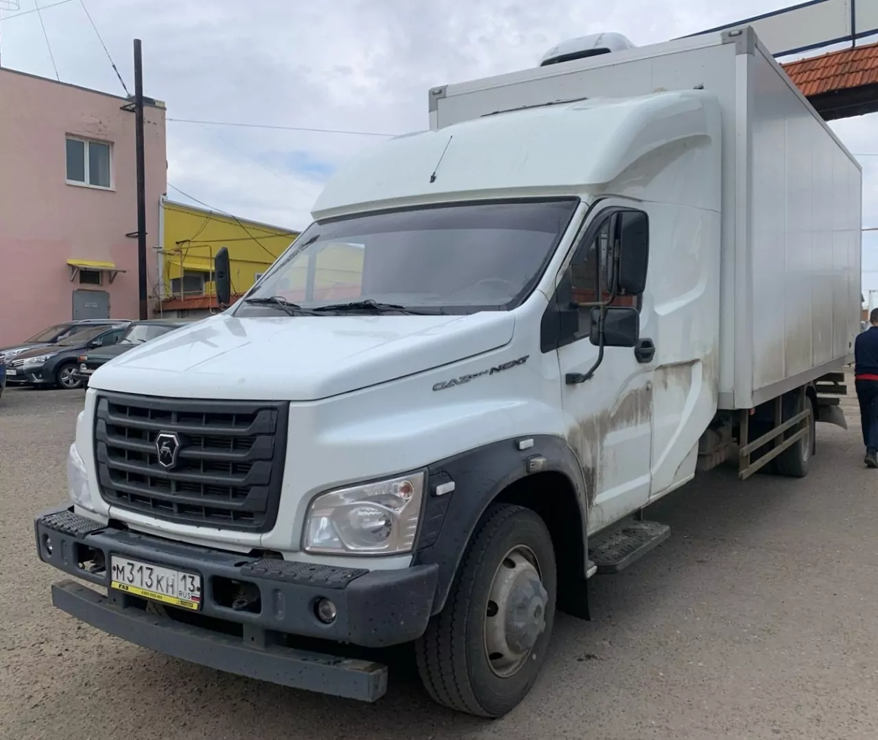 Новый завод 3010GA на шасси Газон NEXT Изотермический/рефрижератор
