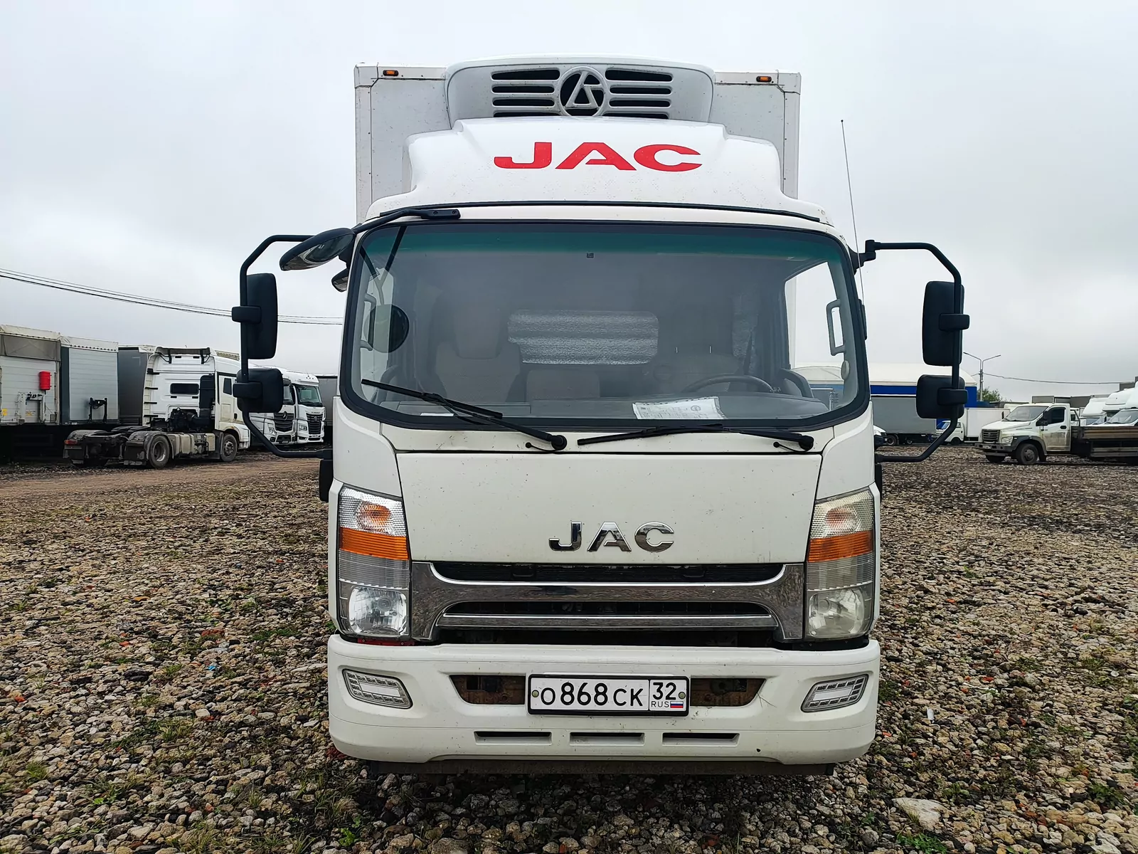Новый завод 3008D2 на шасси JAC N120 Изотермический/рефрижератор