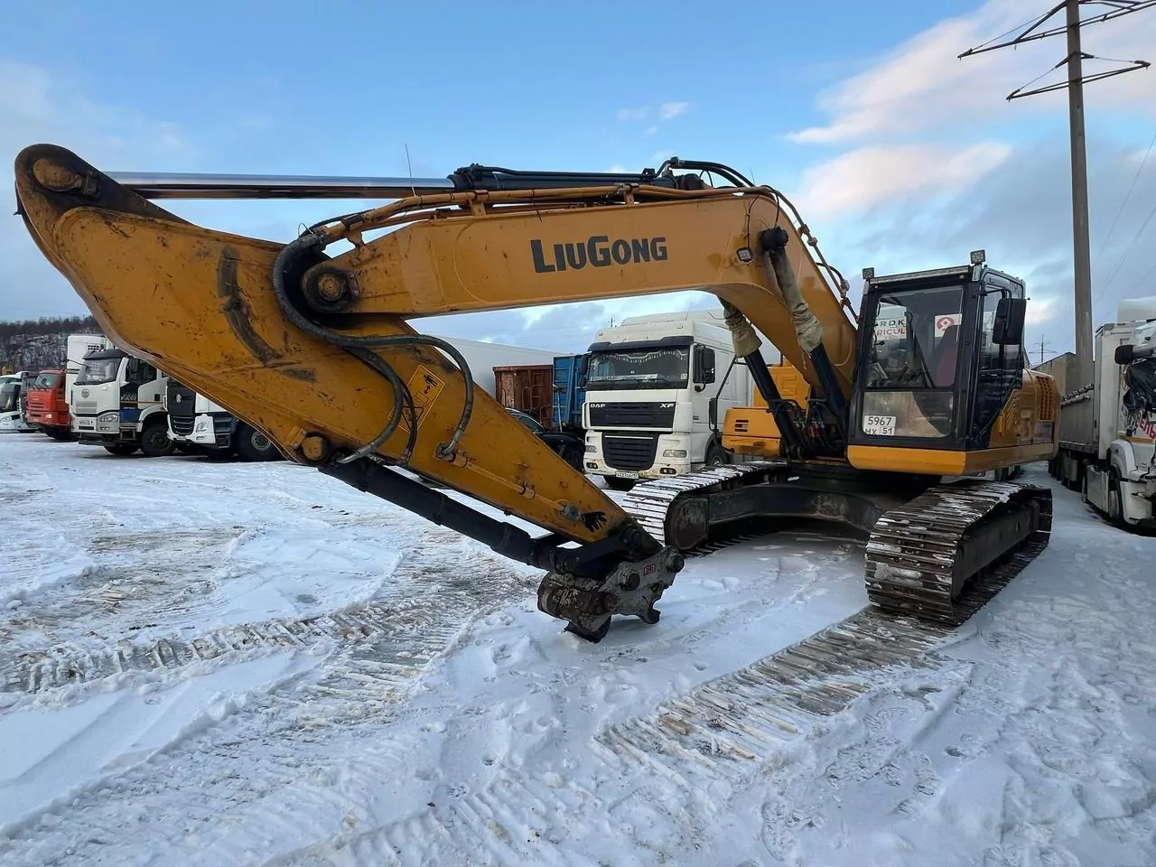 LiuGong CLG925 Экскаватор