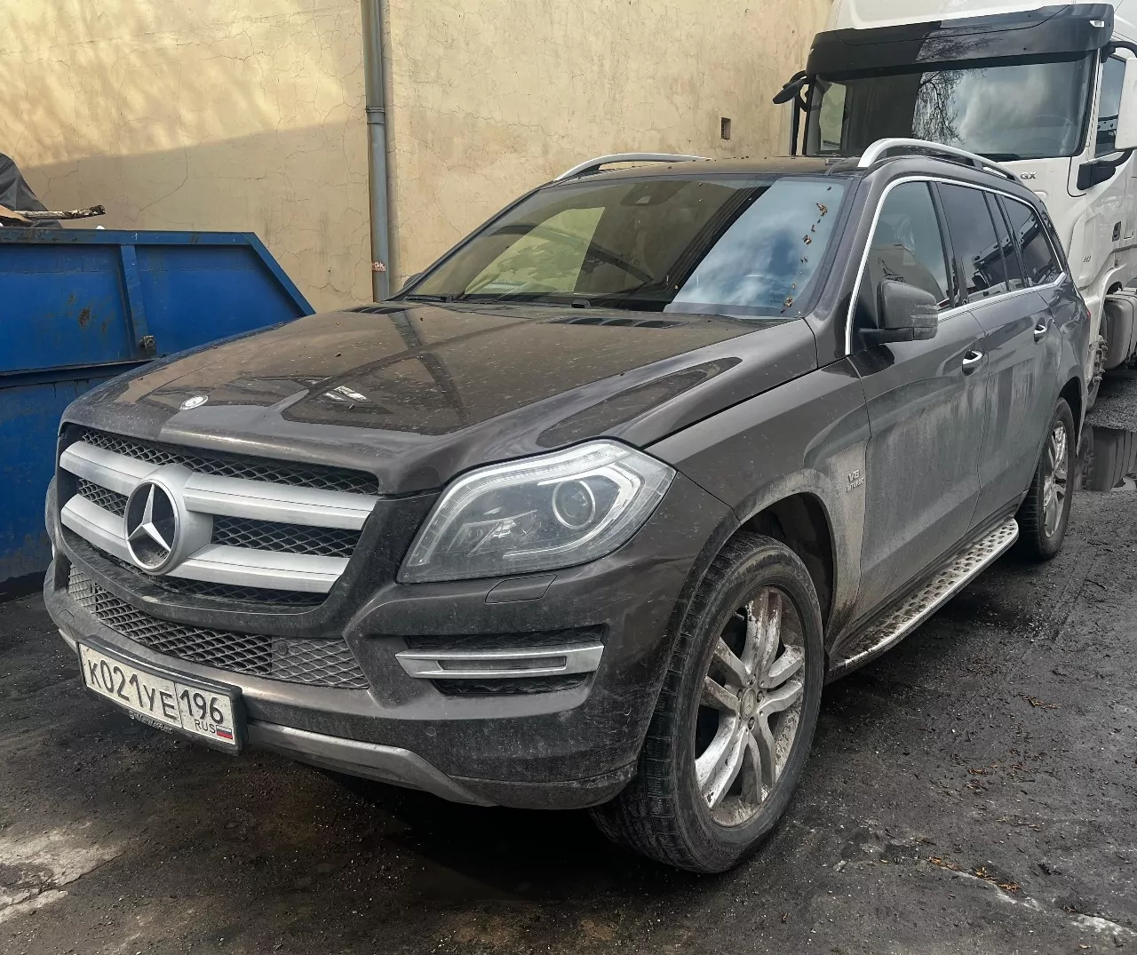 Mercedes-Benz GL-CLASS