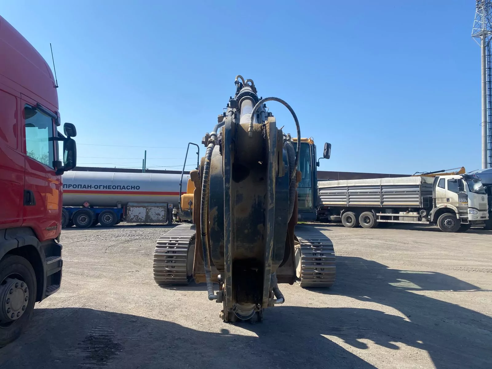 Hyundai R350 Экскаватор
