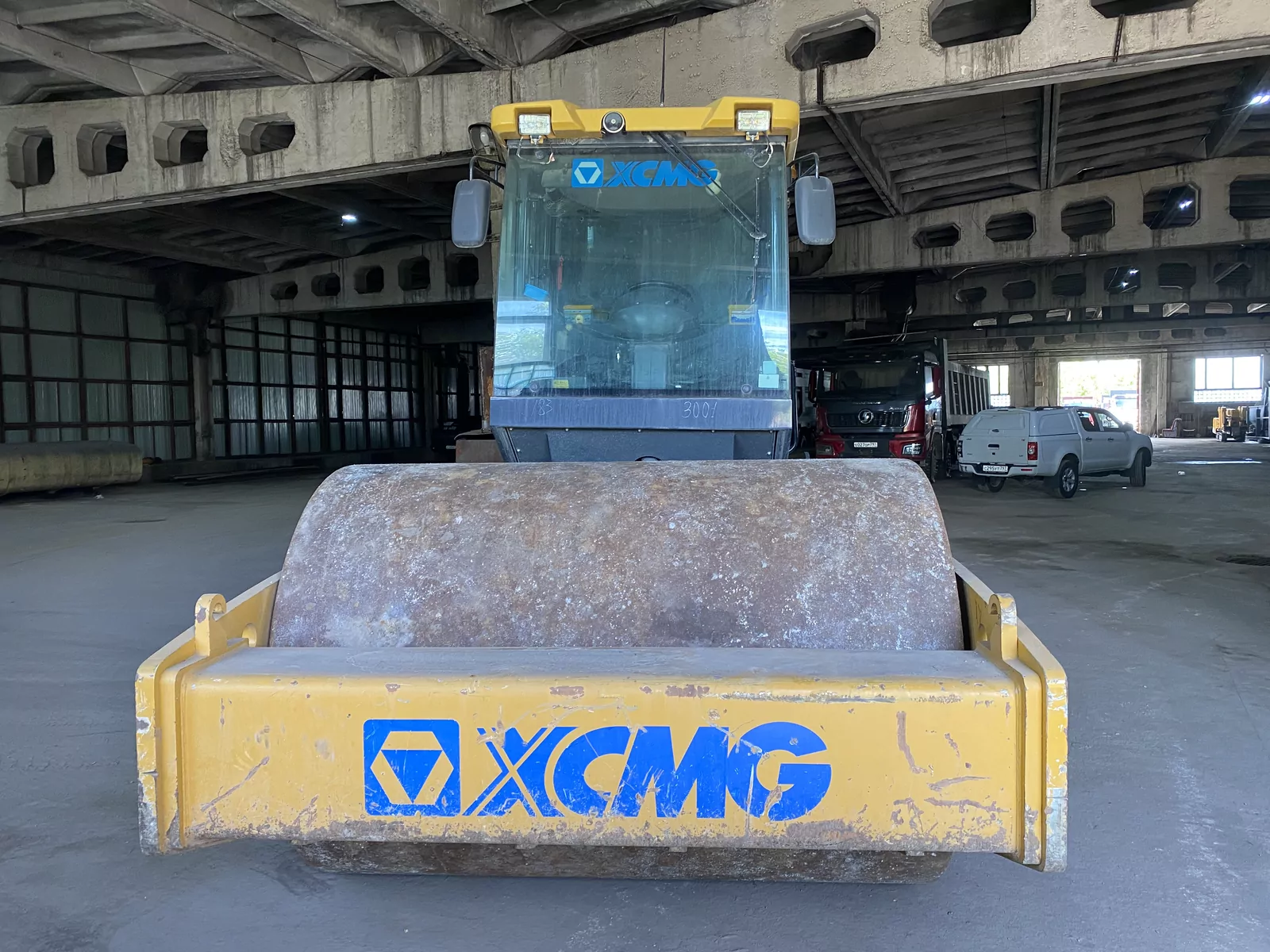 XCMG XS183 Каток