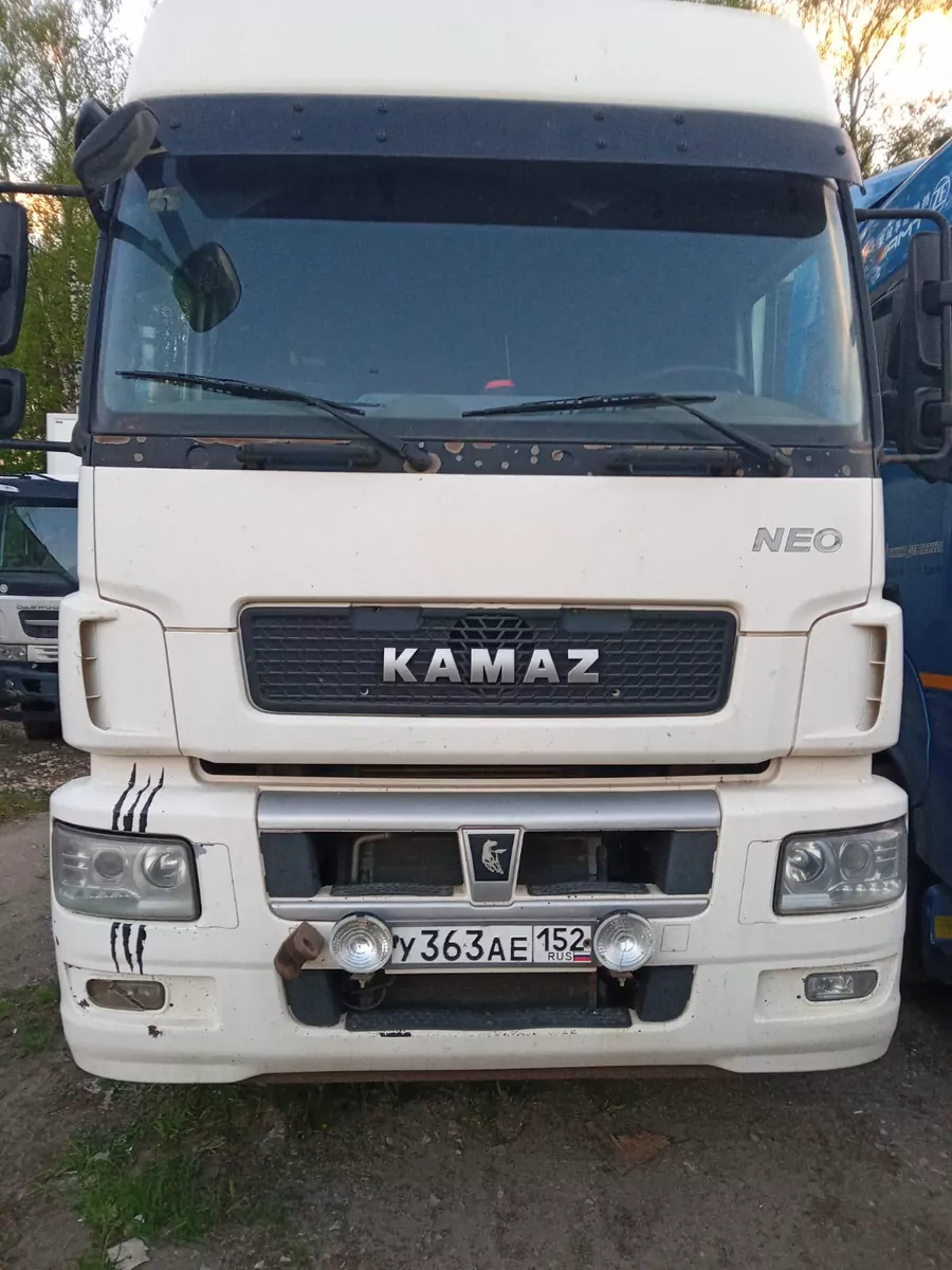 КамАЗ 5490 4x2 Седельный тягач