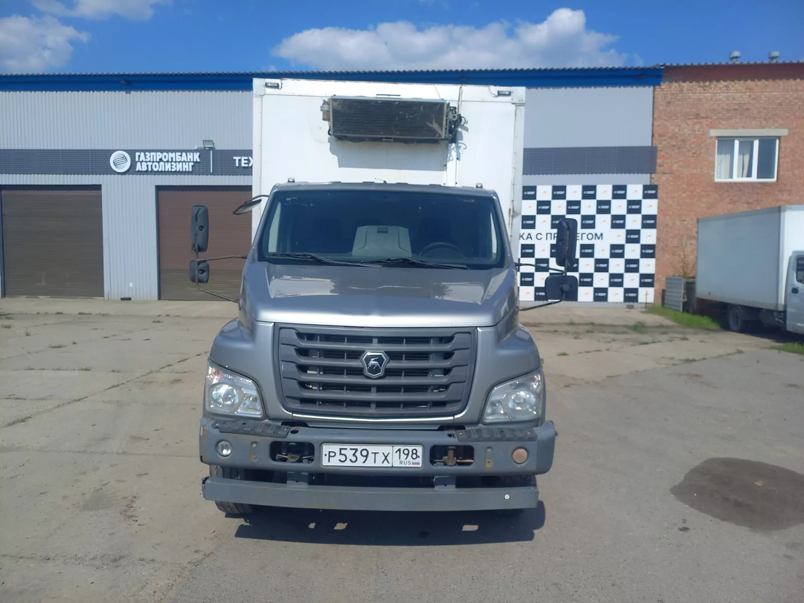 АвтоМаш 2824FU на шасси GAZON NEXT Изотермический/рефрижератор