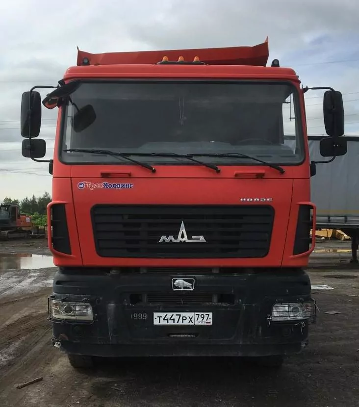 МАЗ 650108-8230-005 6x4 Самосвал