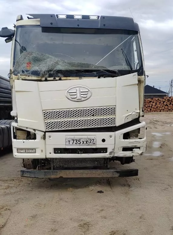 FAW CA 3310 8x4 Самосвал