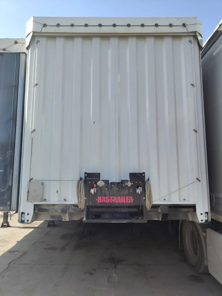 HASTRAILER HASLINER Полуприцеп шторный 3 оси