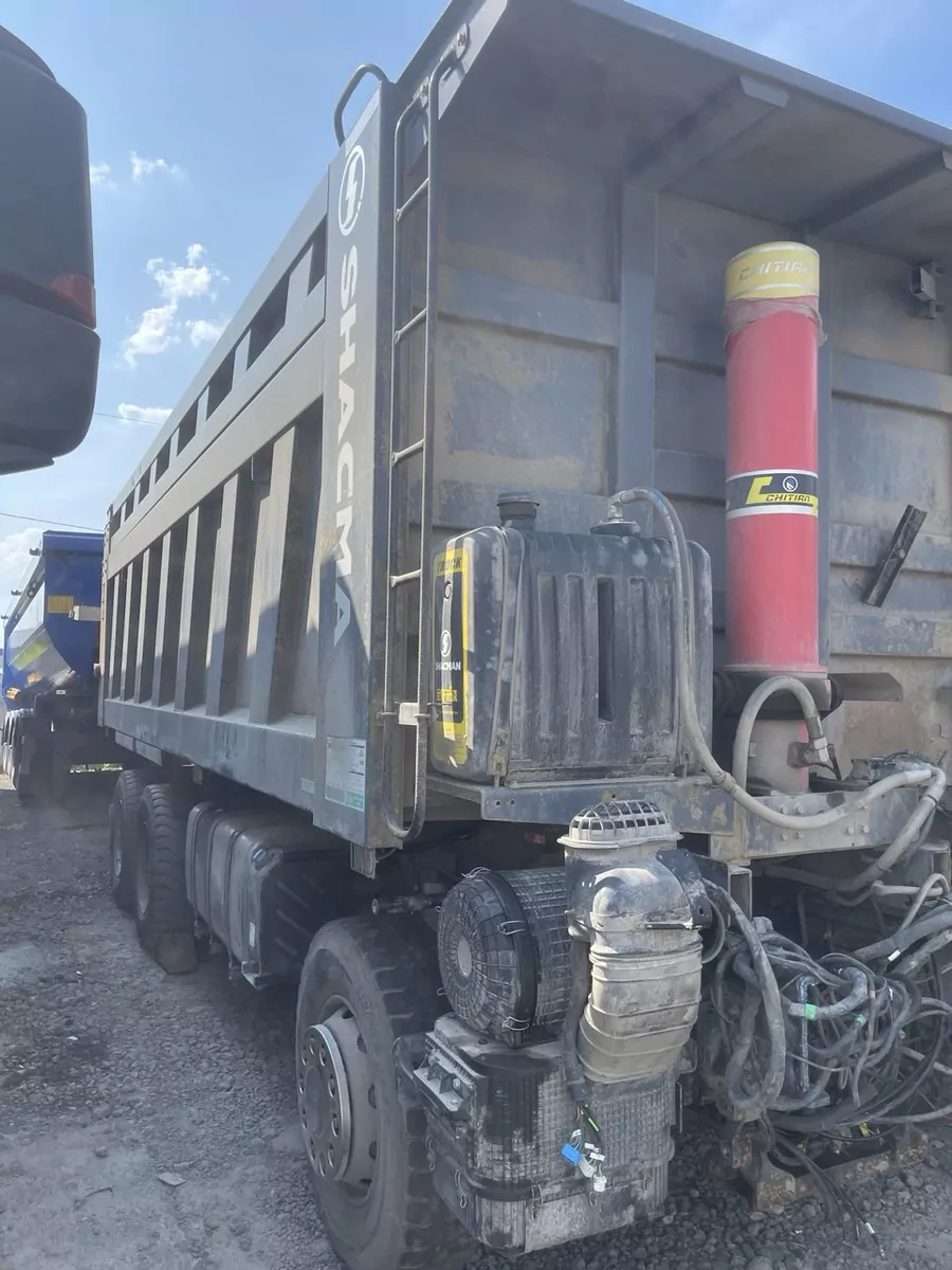 Shacman SX33186V366 8x4 Самосвал