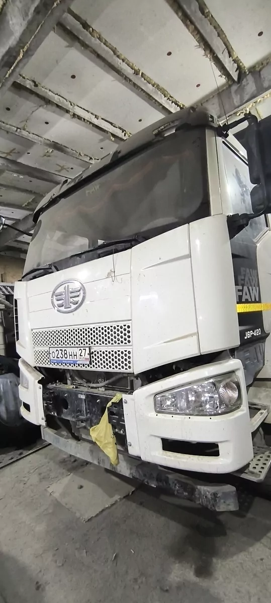 FAW J6 6x6 Самосвал