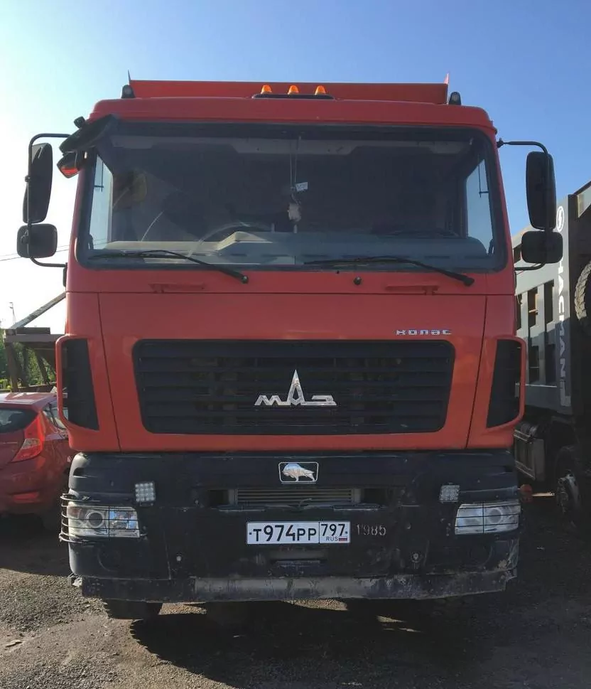 МАЗ 650108-8230-005 6x4 Самосвал