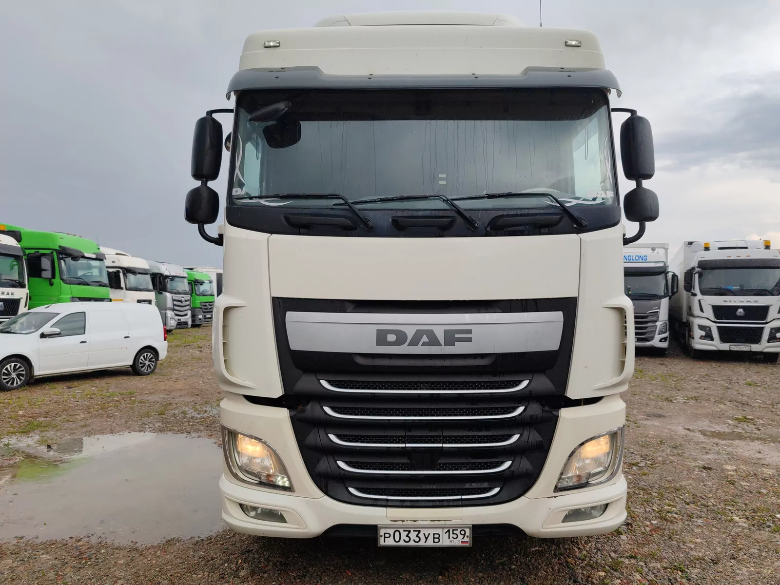 DAF XF 4x2 Седельный тягач
