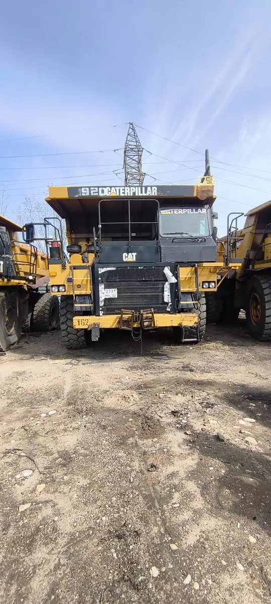 Caterpillar 773E Карьерный самосвал