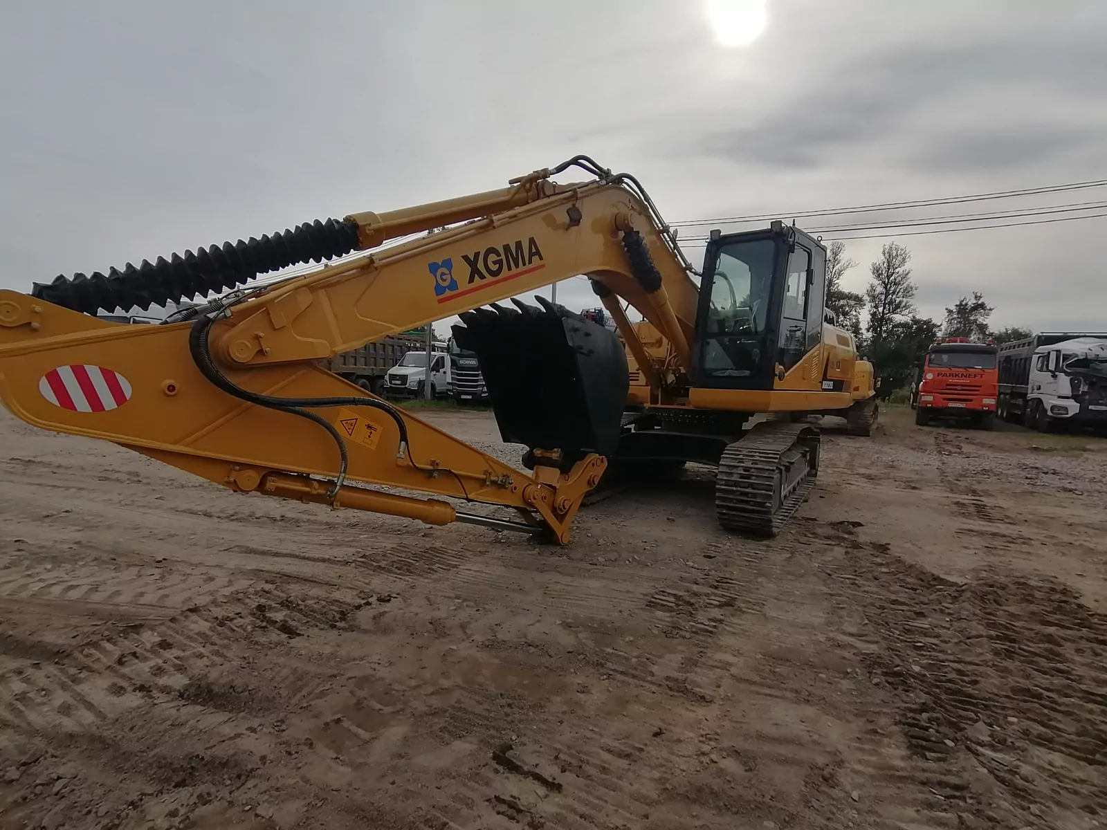 XGMA XG822EL Экскаватор