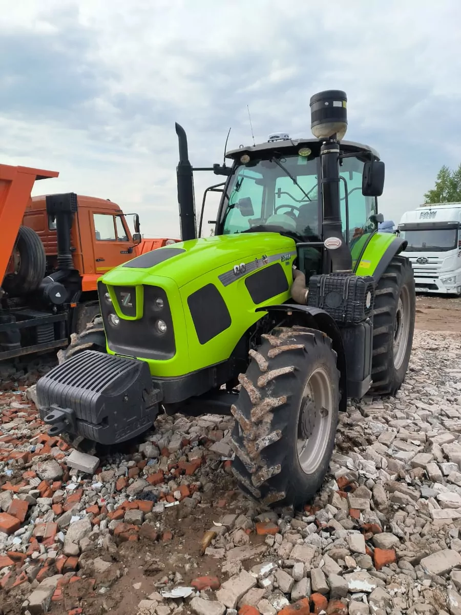 Zoomlion RS1604 Трактор