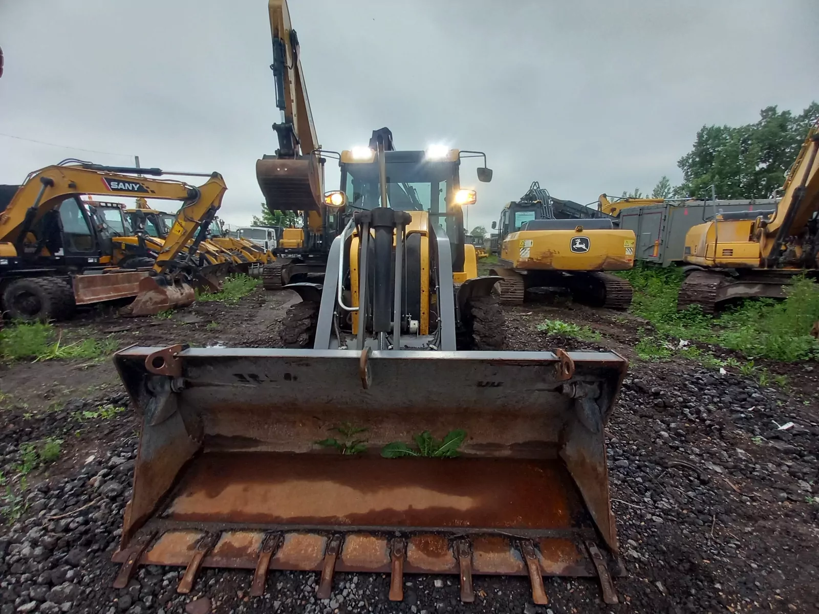 Mecalac TLB870 Экскаватор-погрузчик