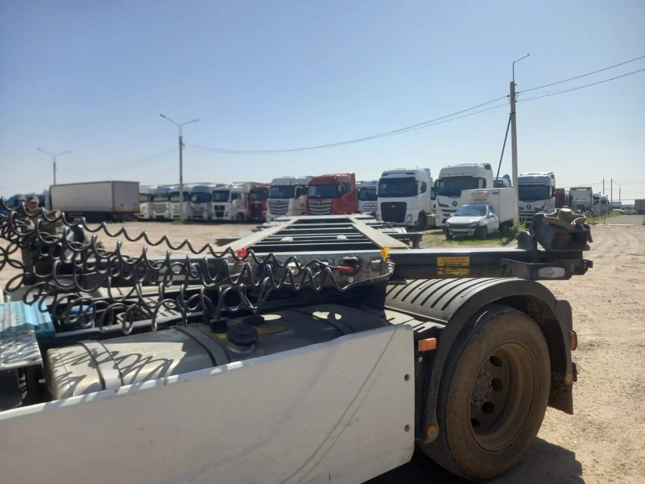 Тонар 99891 Полуприцеп контейнеровоз 4 оси
