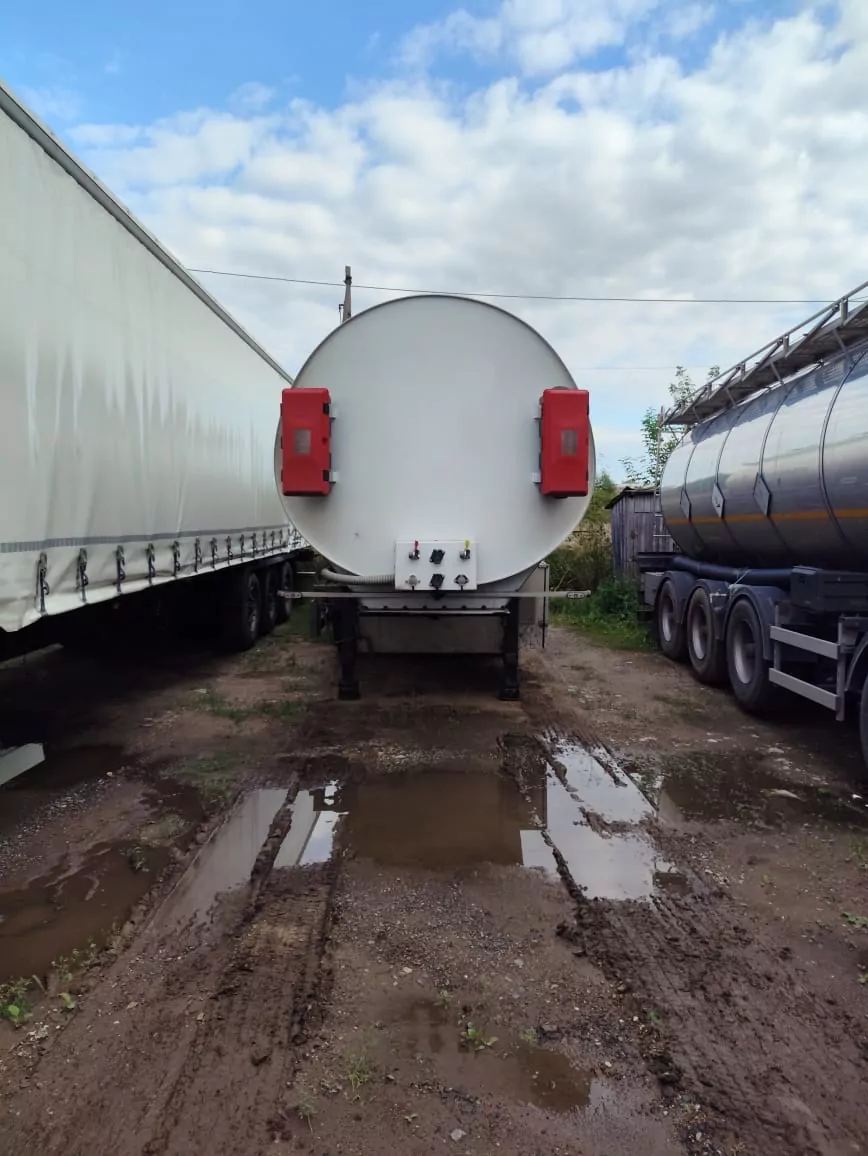 Техникс 914204 Полуприцеп цистерна