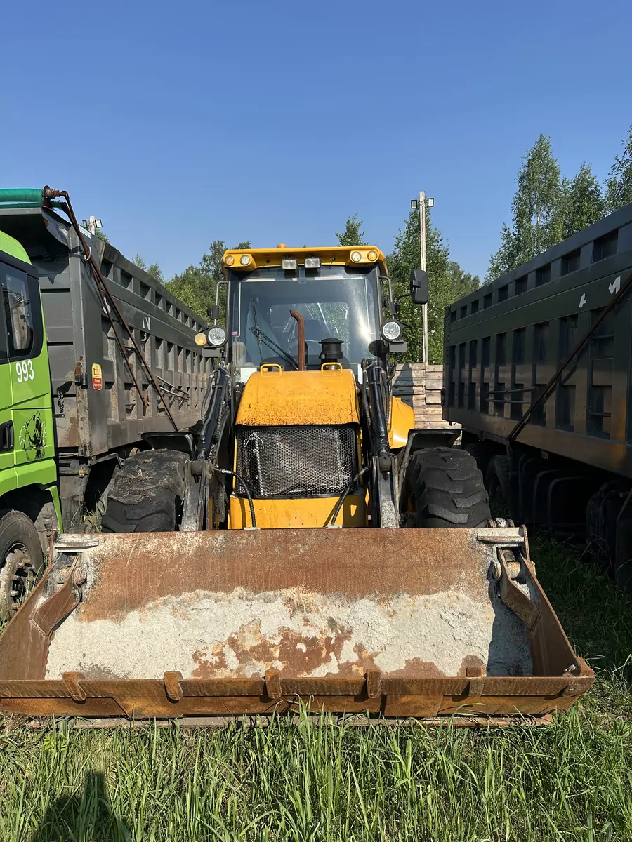 SHANMON 388H Экскаватор-погрузчик