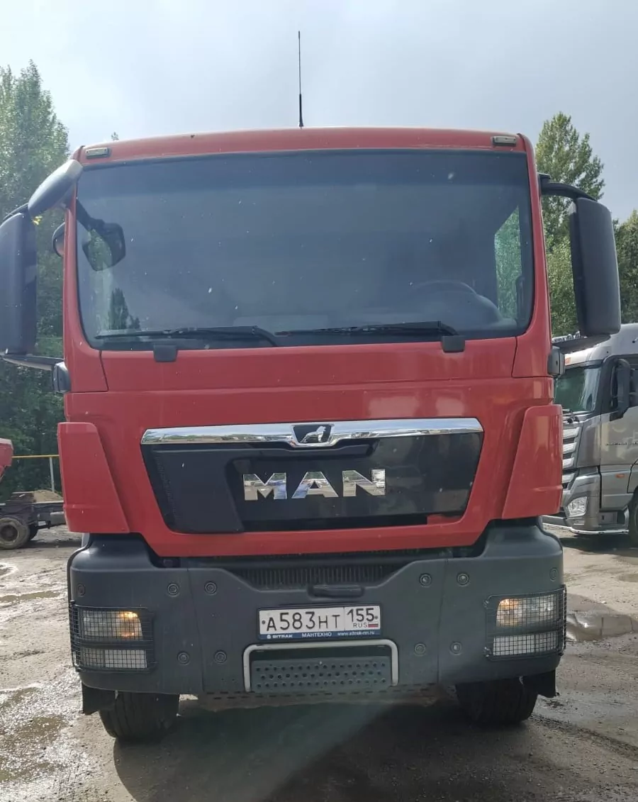 Grunwald 6582-0000010-50 на шасси MAN TGS 8x4 Самосвал