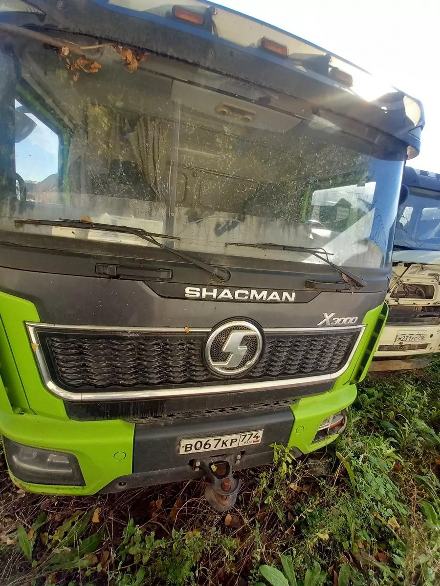 Shacman SX33186V366 8x4 Самосвал