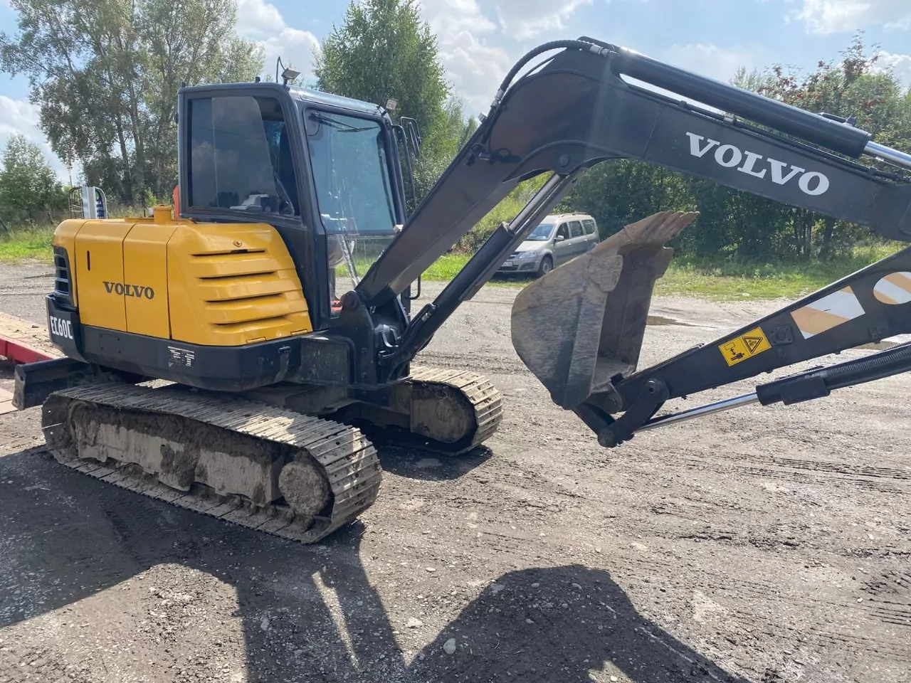 Volvo EC60 Мини-экскаватор