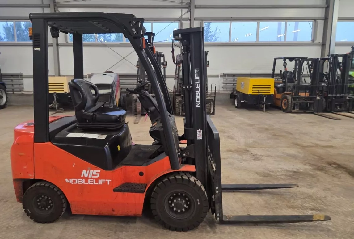 NOBLELIFT FD18N Вилочный погрузчик