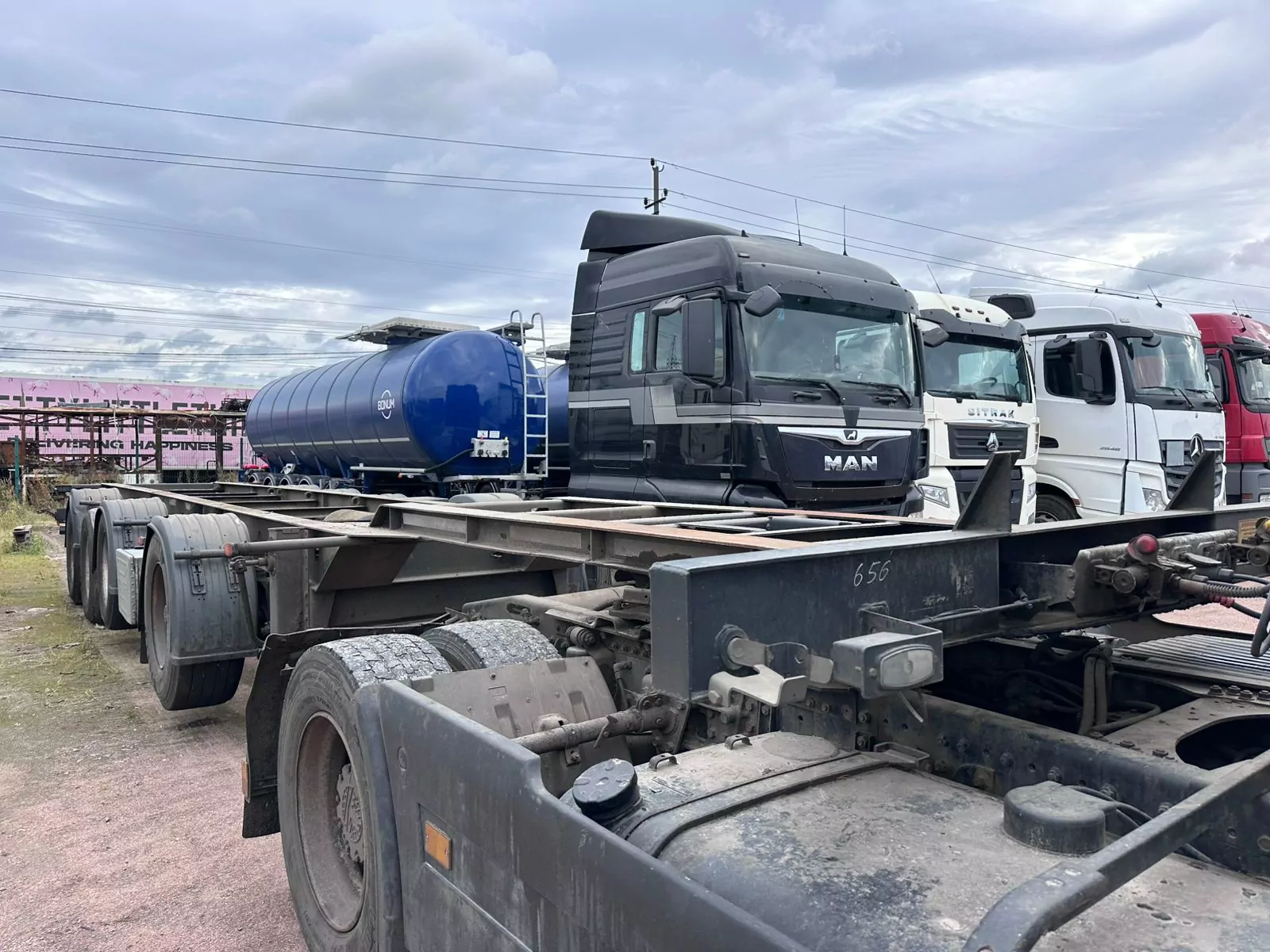 Тонар 99892 Полуприцеп контейнеровоз 4 оси