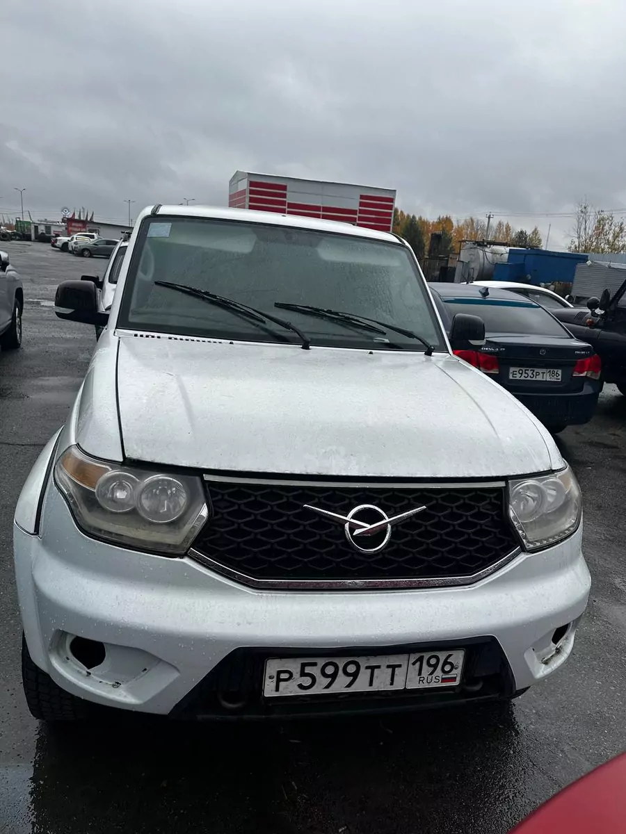 UAZ PATRIOT PICKUP