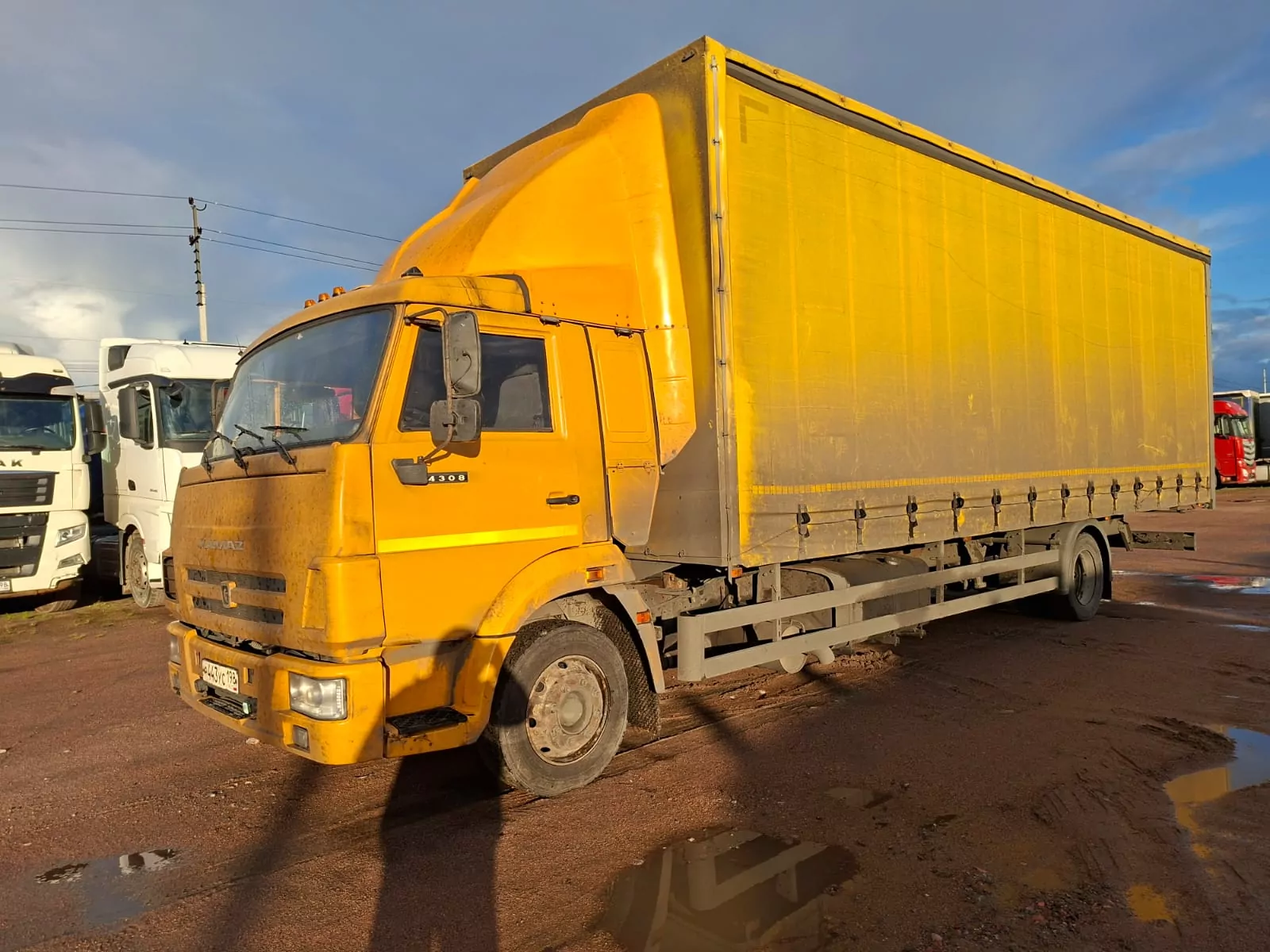 Коммерческие грузовики K7B002 на шасси КамАЗ 4308 4x2 Бортовой (Евроборт)