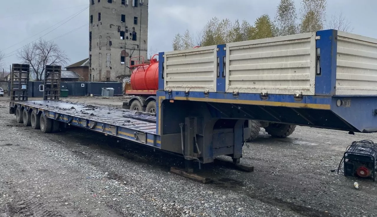 AMUR Полуприцеп тяжеловоз 4 оси