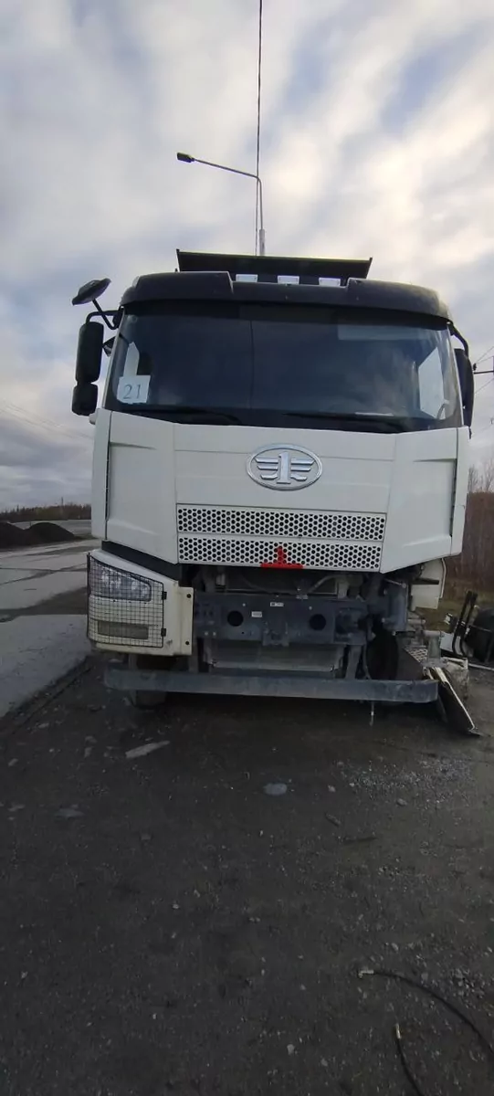 FAW J6 6x6 Самосвал