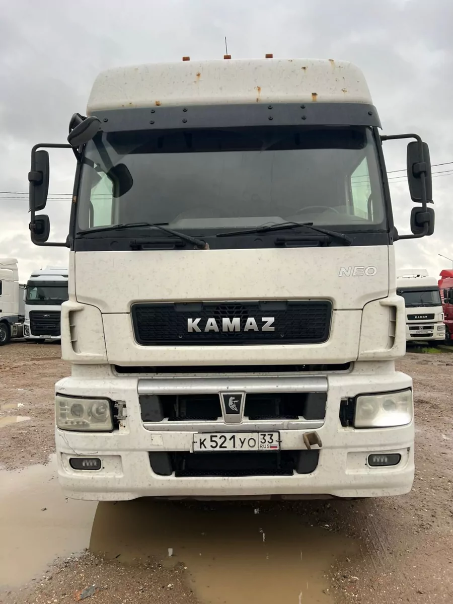 КамАЗ 5490 4x2 Седельный тягач