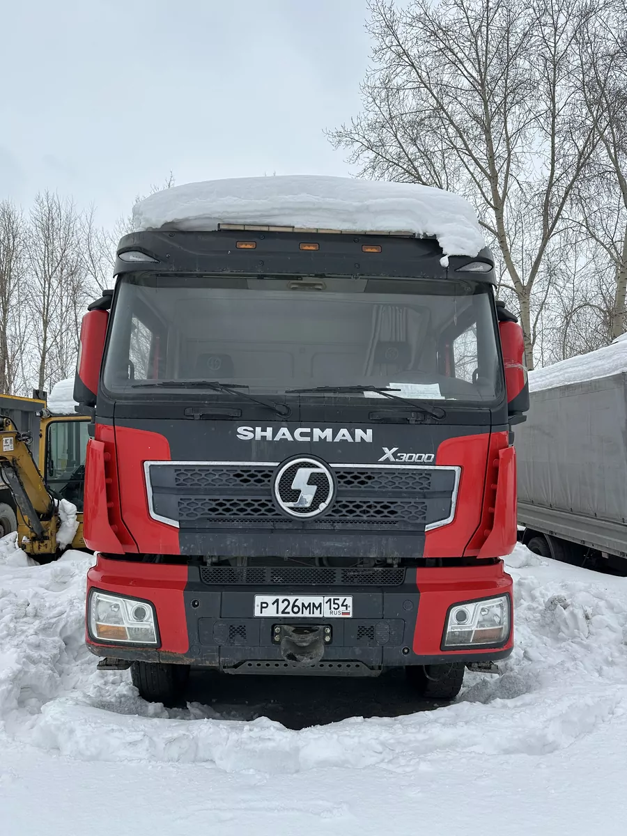 Shacman Вулкан-8 6x4 Автогудронатор