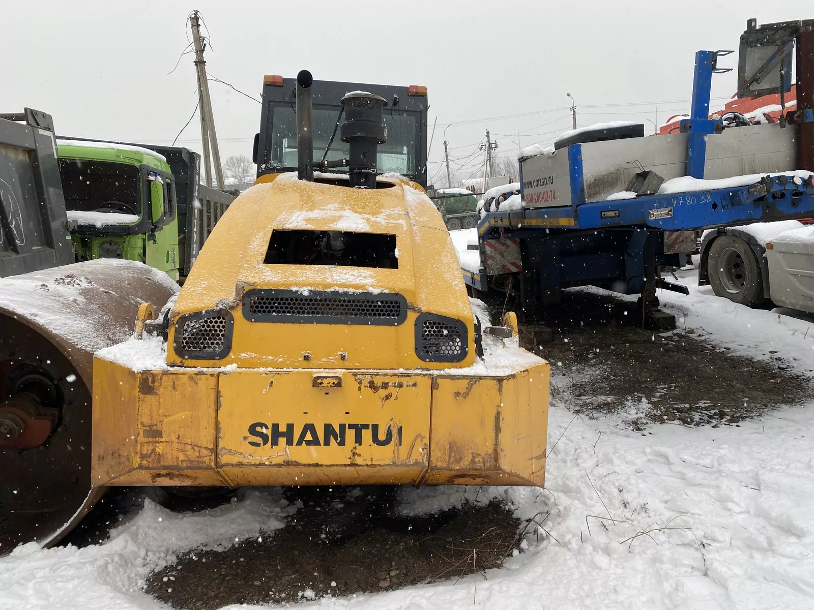 SHANTUI SR16P Каток