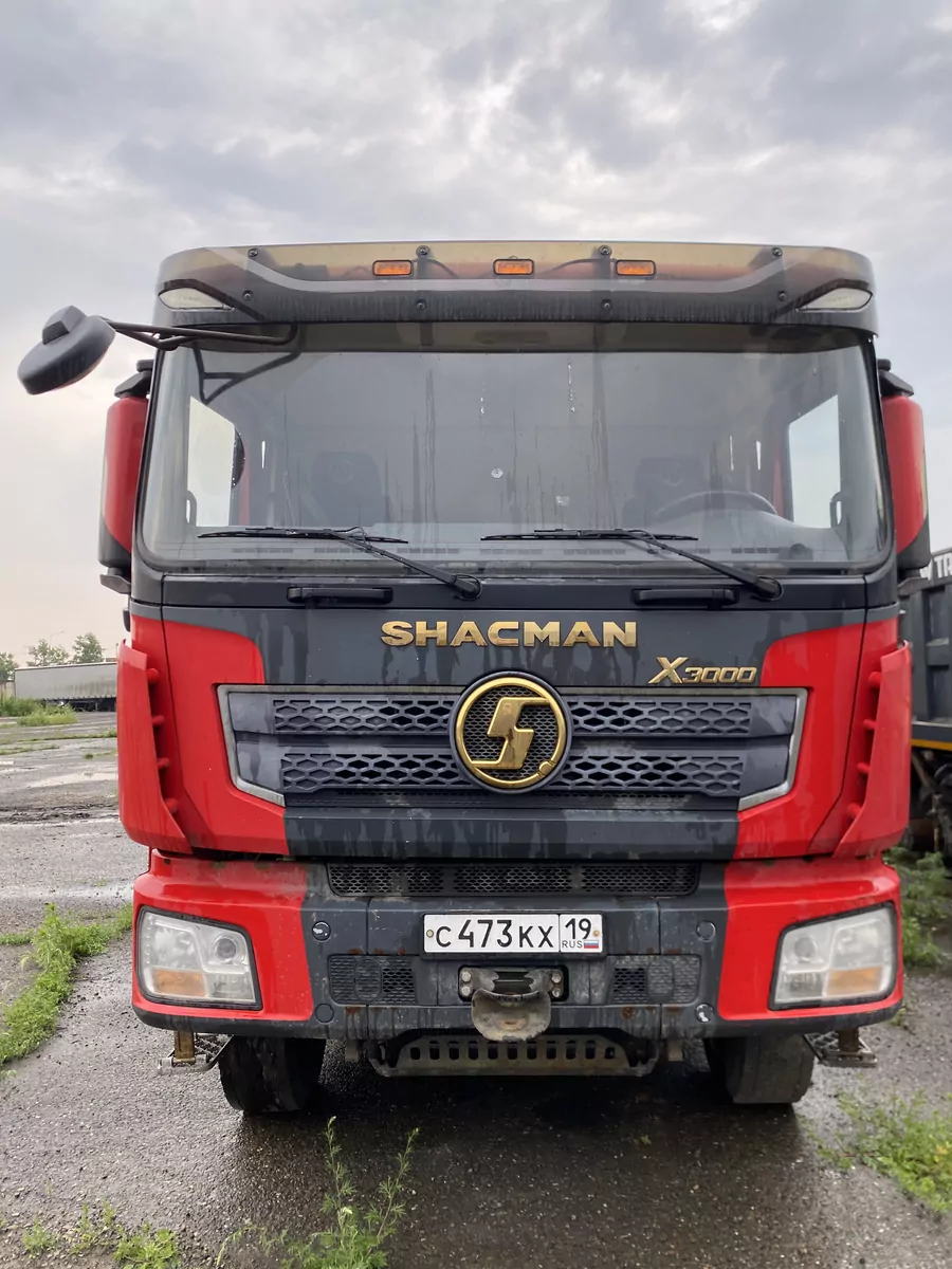 Shacman SX33186V366 8x4 Самосвал