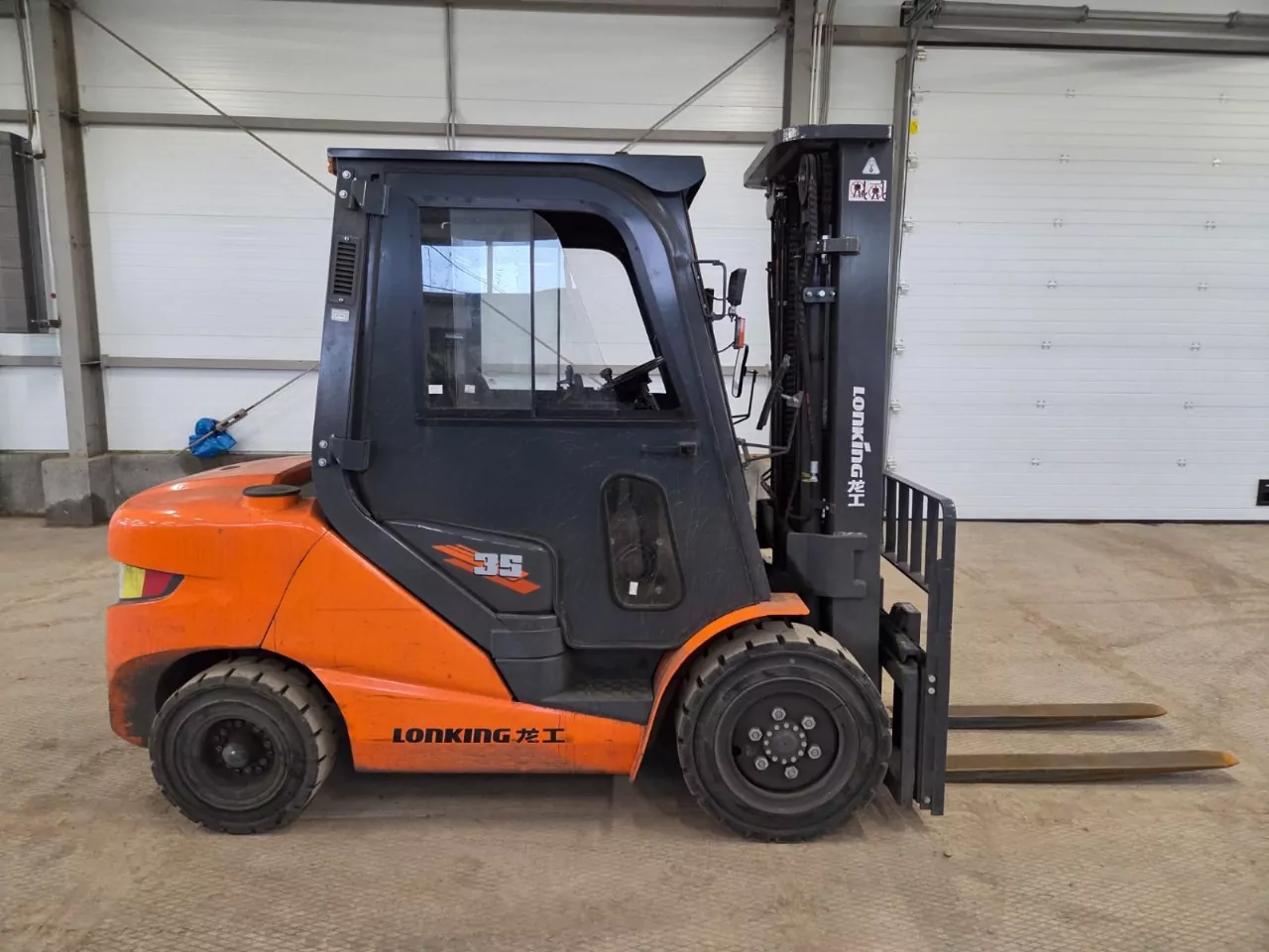 Lonking LG35DT Вилочный погрузчик