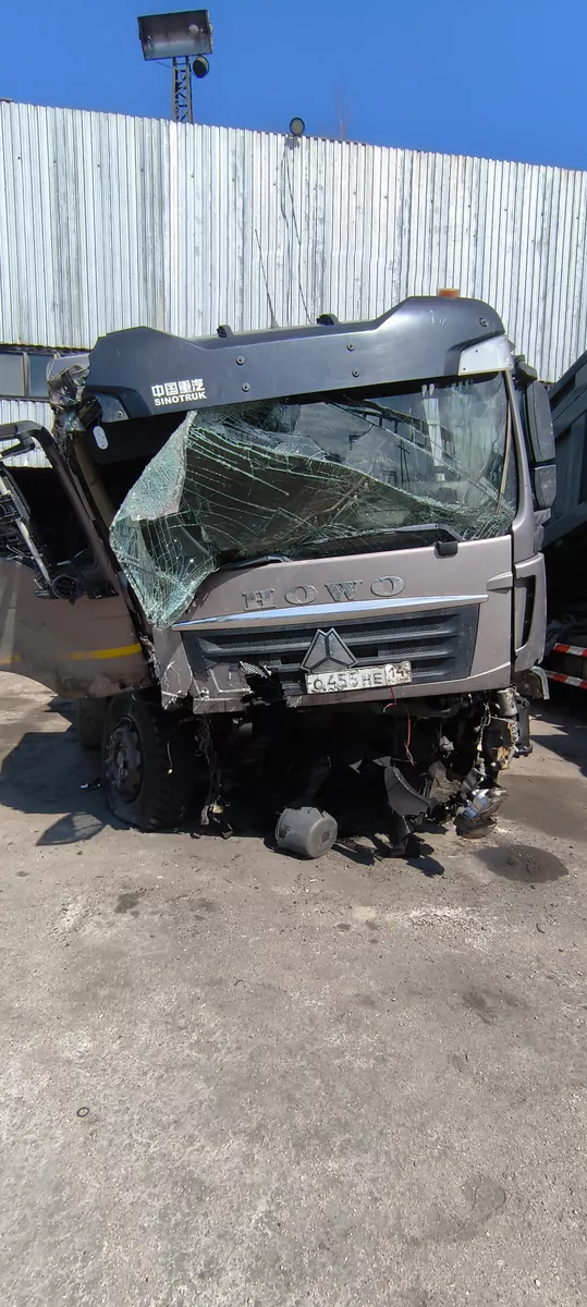 Howo ZZ3317V386GE1 8x4 Самосвал