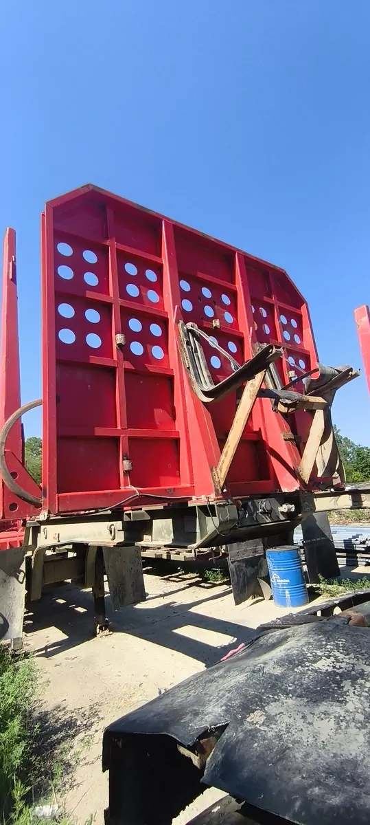 Сургутавтоприцеп 946228 Полуприцеп тяжеловоз 2 оси