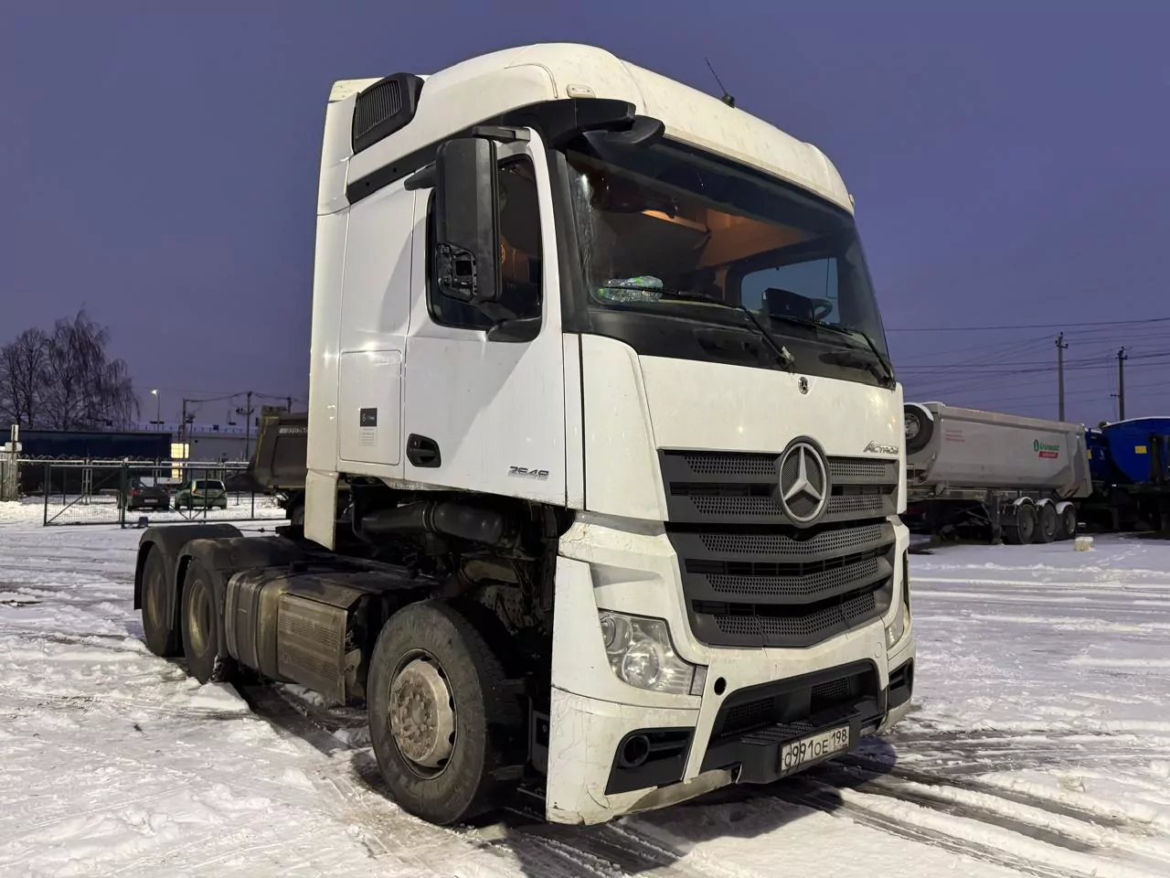Mercedes-Benz Actros 6x4 Седельный тягач