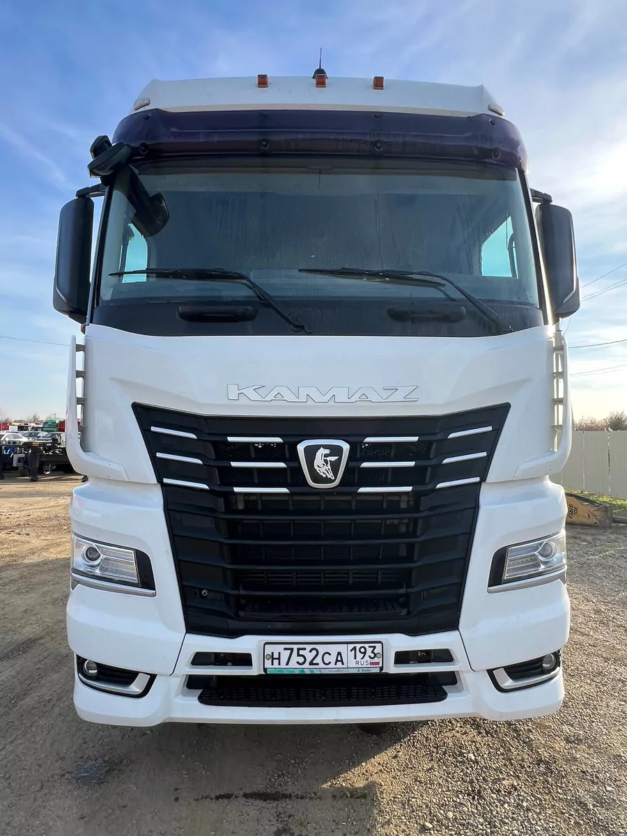 КамАЗ 54901 4x2 Седельный тягач