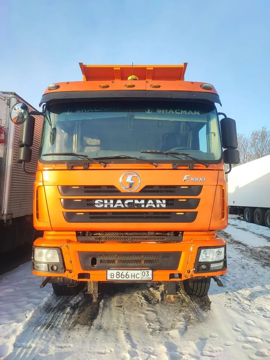 Shacman (Shaanxi) SX3318DT366 8x4 Самосвал