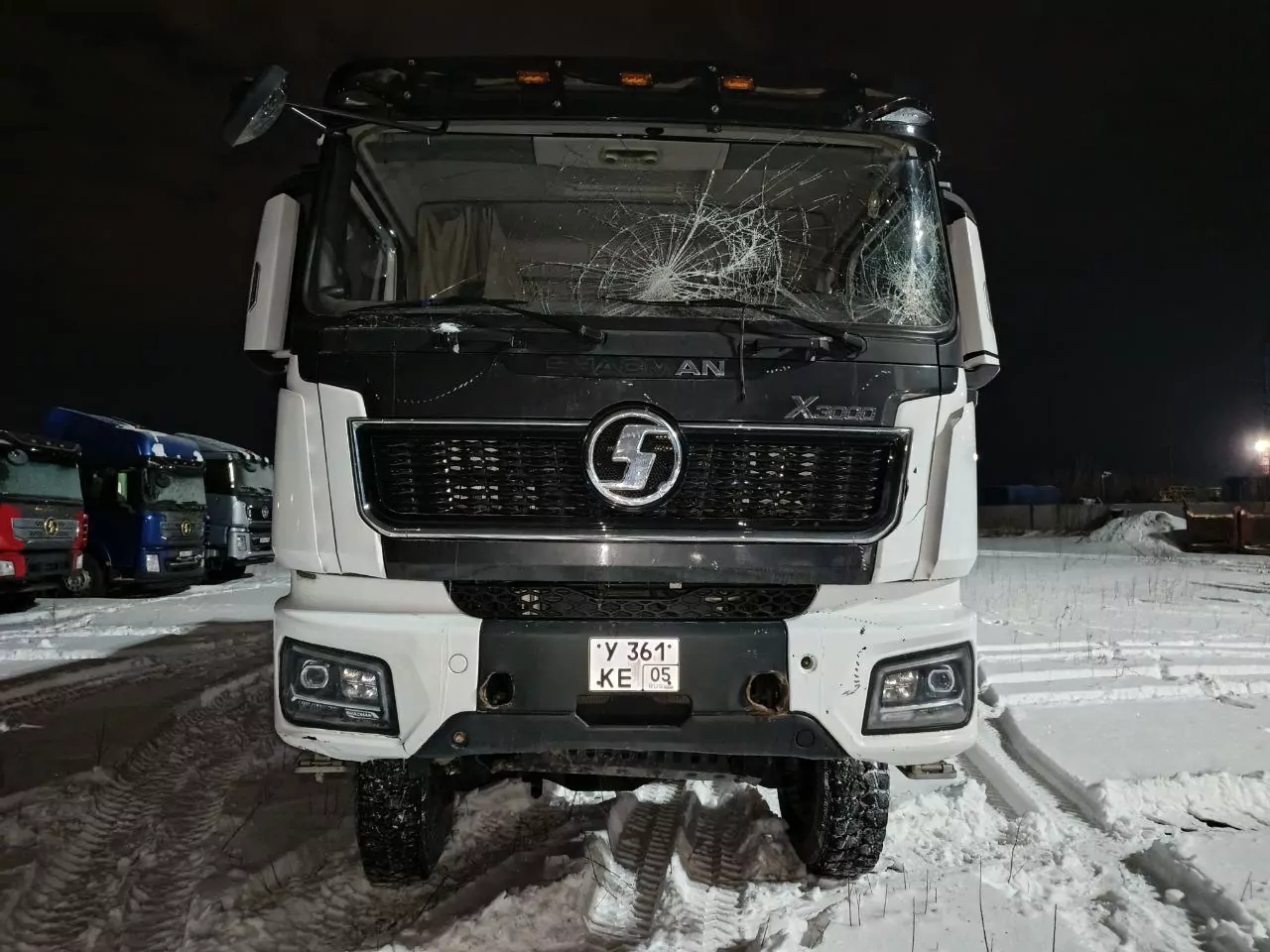 Shacman (Shaanxi) SX32586V385 6x6 Самосвал