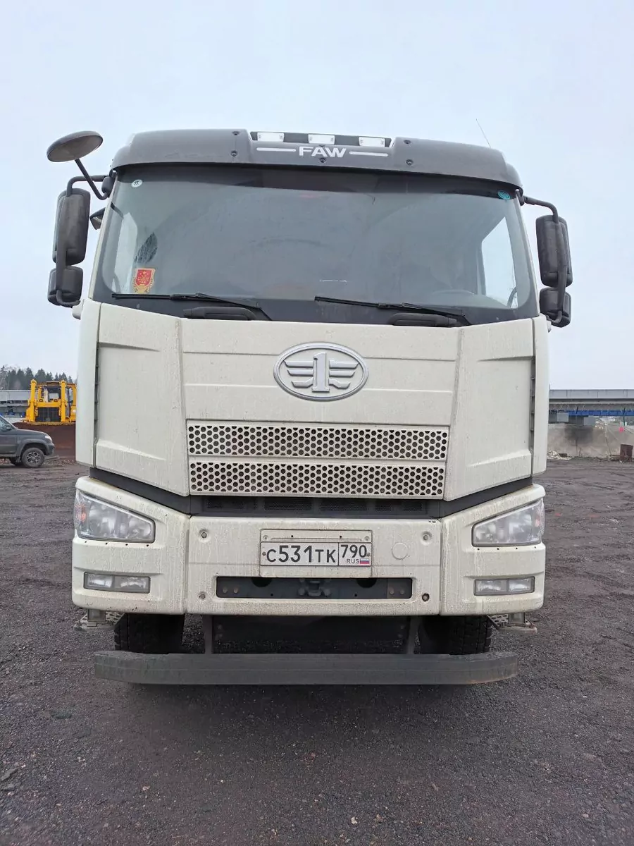 ТК ЛИФТ 7066-F8 на шасси FAW CA 3250 6x4 Бортовой с КМУ