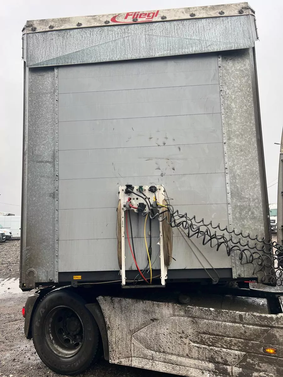 Fliegl SDS 350 Полуприцеп Шторный/Бортовой