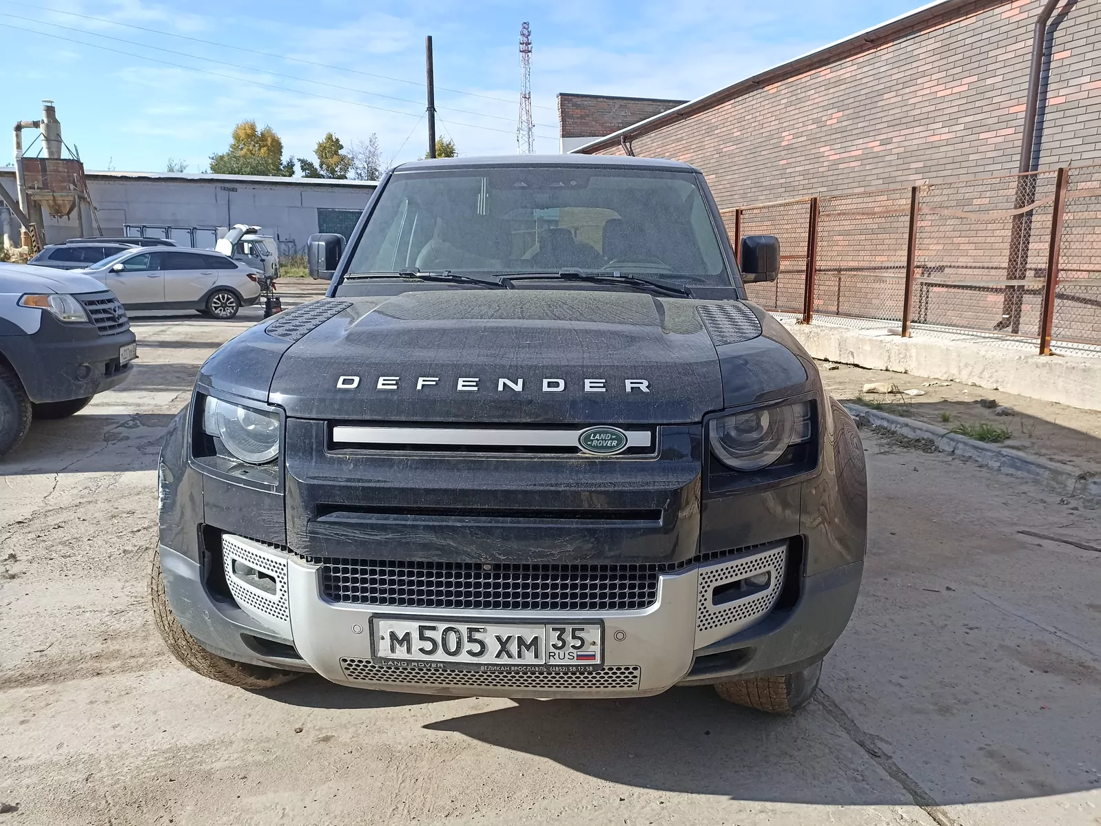 Land Rover Defender