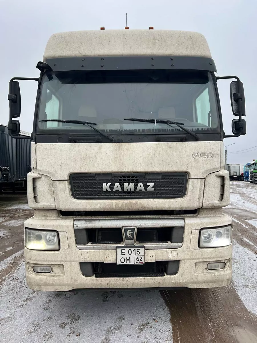 КамАЗ М1840 4x2 Седельный тягач