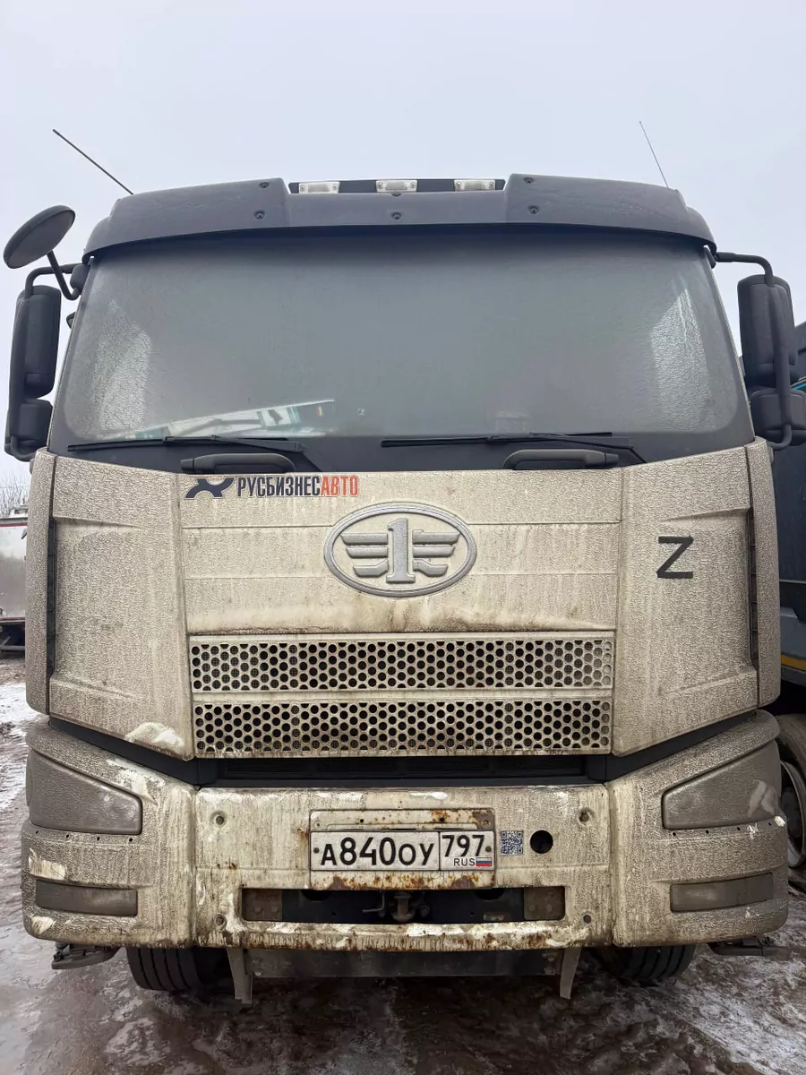 FAW J6 8x4 Самосвал