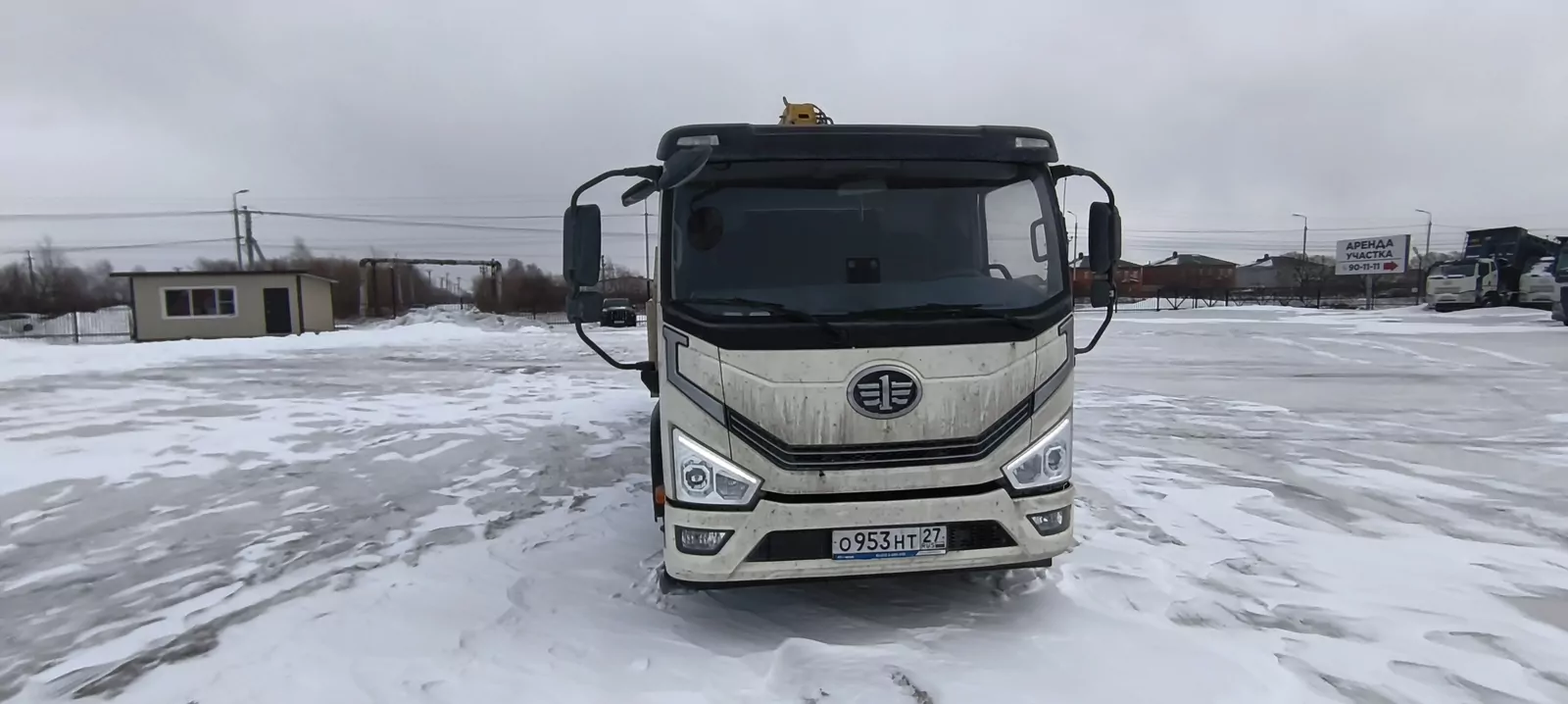 FAW Tiger V 4x2 Бортовой с КМУ