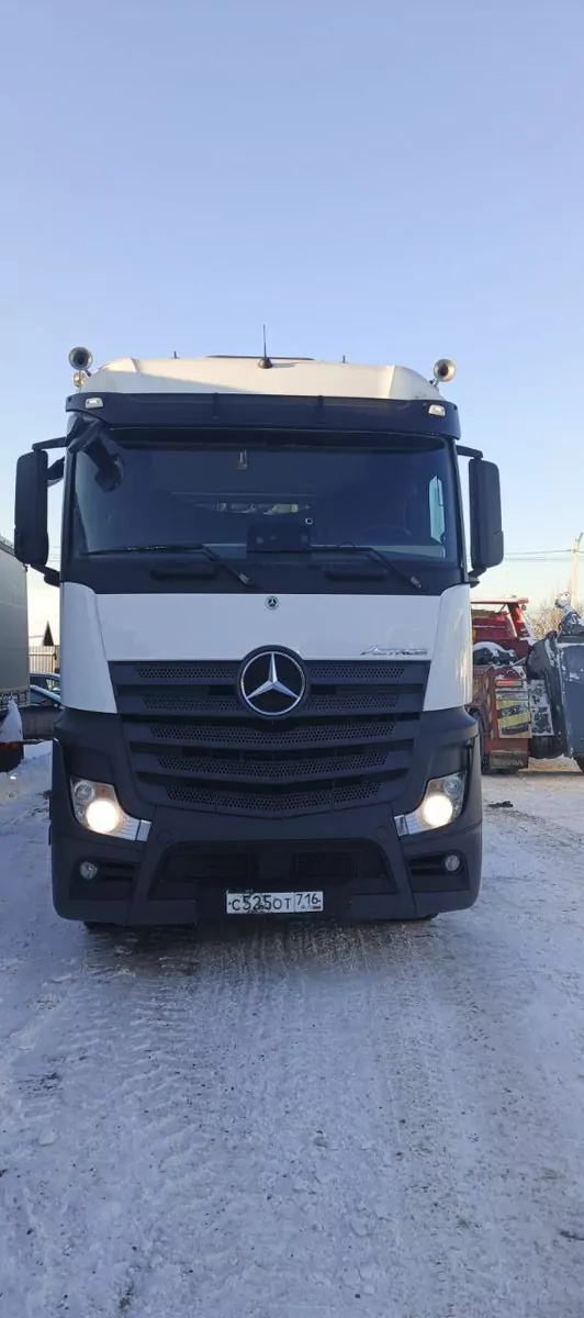 Mercedes-Benz ACTROS 4x2 Седельный тягач