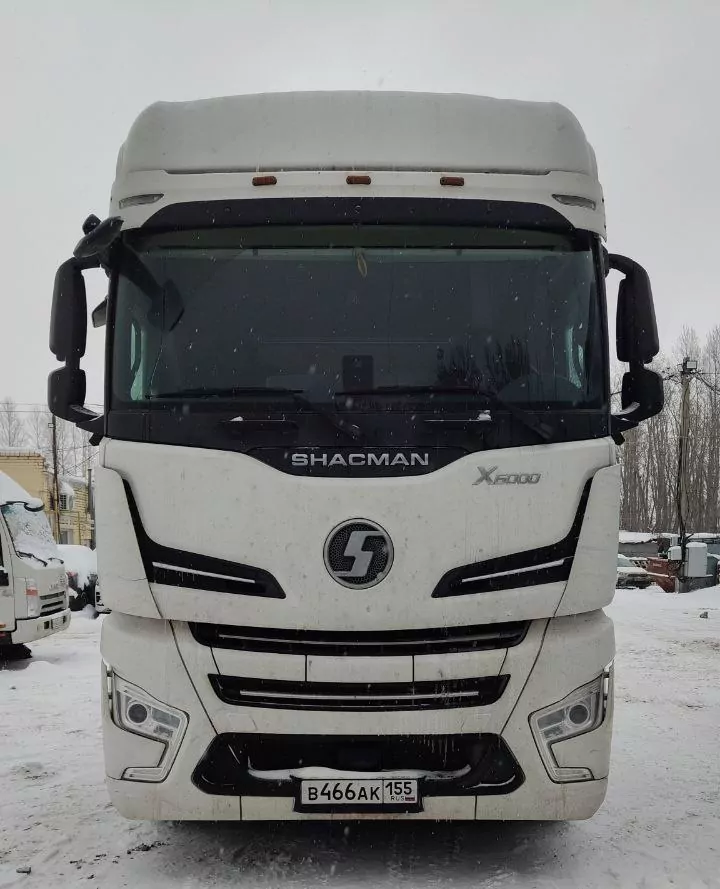 Shacman (Shaanxi) SX4188YY381 4x2 Седельный тягач